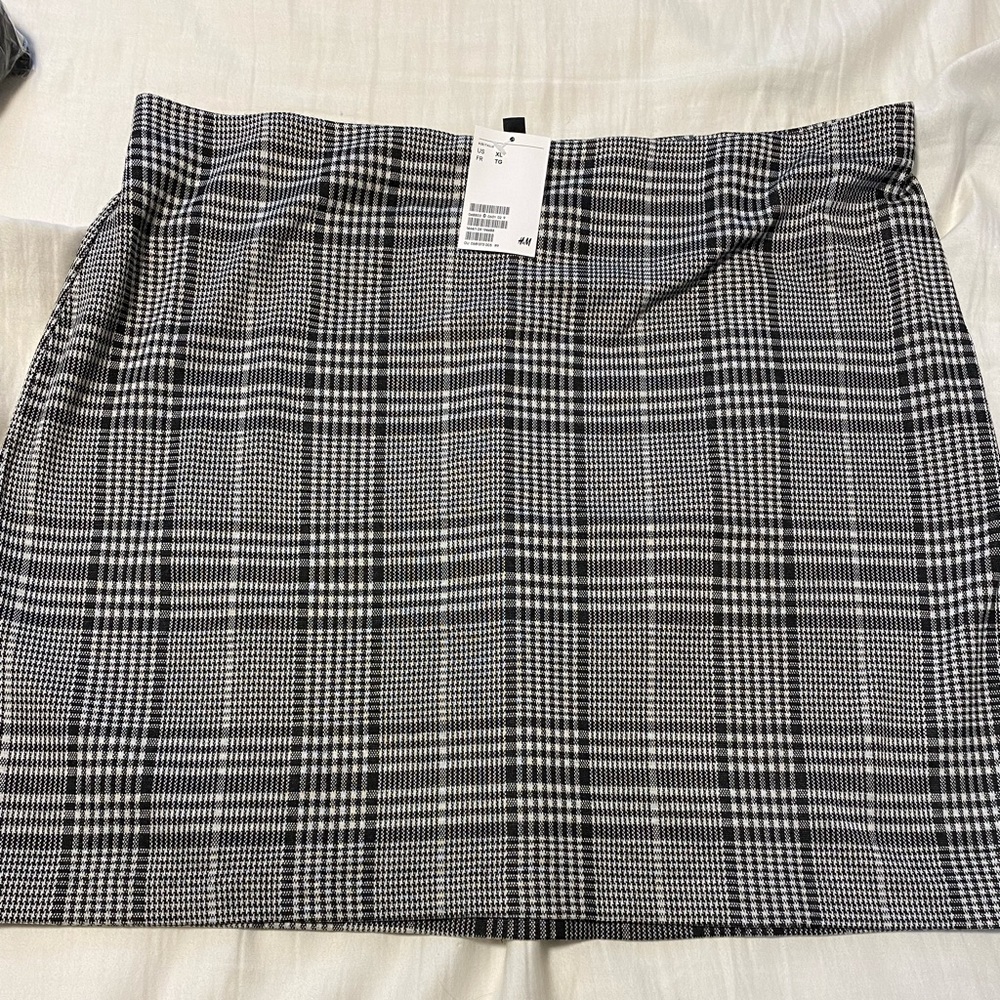 H&M A- Line Skirt- Plaid- XL